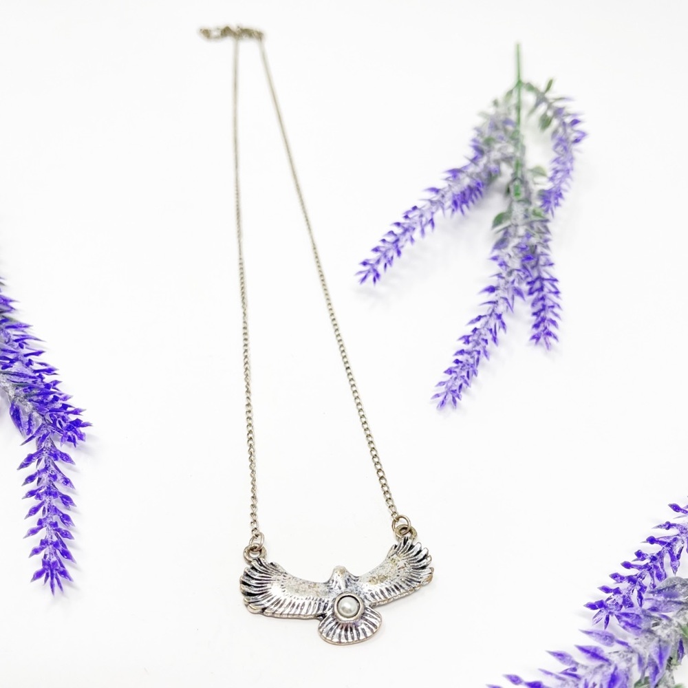 Bohemian Soaring Free Bird Faux Pearl Cabochon Pendant Necklace